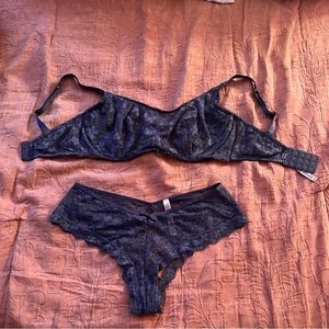 Victoria’s Secret Navy Blue Bra & Panty Set